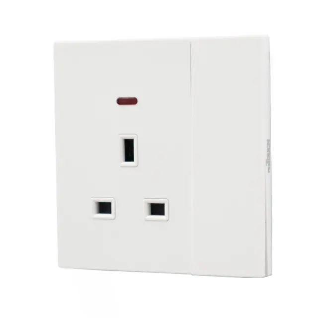 Retouch Thins+ 13A Flat Pin Big Rocket Switch Socket C/W Neon Matte White
