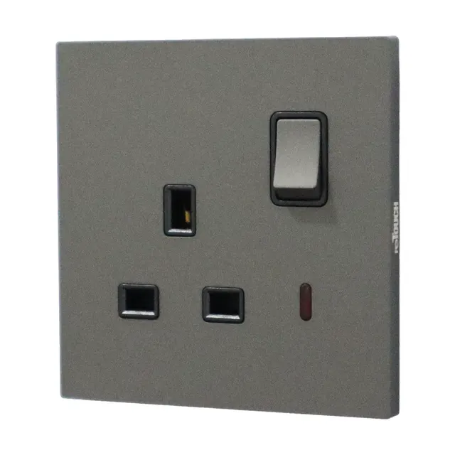Retouch Thins+ 13A Flat Pin Socket Matte Grey